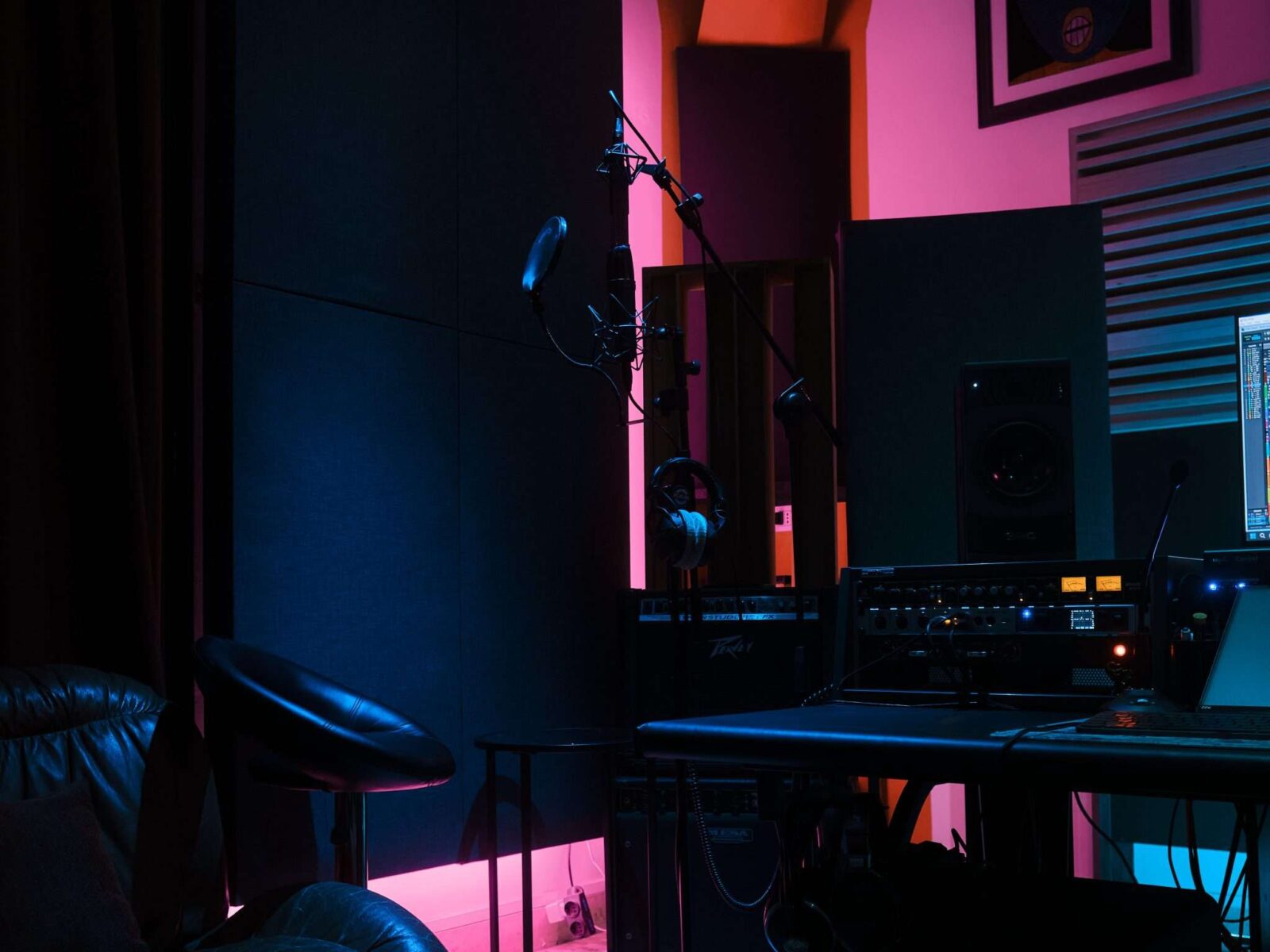 Il microfono dello studio di registrazione